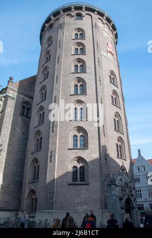 La tour ronde, anciennement Stellaburgis Hafniens, est une tour de 17th siècles située à Copenhague, au Danemark, construite comme un observatoire astronomique Banque D'Images