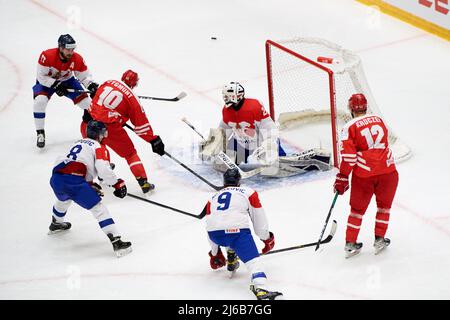 TYCHY, POLOGNE - 29 AVRIL 2022: Match de hockey de l'IIHF 2022 Championnat du monde de hockey sur glace Div 1B Serbie - Pologne Banque D'Images
