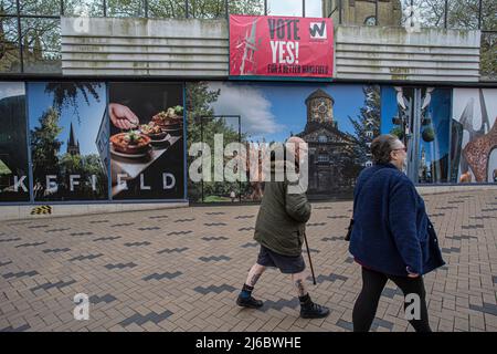 L'ancien bâtiment du British Home Store de Wakefield pourrait être renversé et remplacé par un musée, une bibliothèque et une galerie du centre-ville, sous de nouveaux plans, Wakefi Banque D'Images