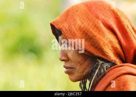 Femme indienne de la tribu Amazone d'Arawete au Brésil Banque D'Images