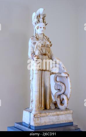 Statue d'Athéna connue sous le nom de Varvakeion Athena. Une copie CEN AD de 3rd de l'Athéna Parthenos par Pheias. Trouvé à Athènes et maintenant dans les archies nationales Banque D'Images