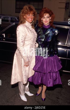 **PHOTO DE FICHIER** Naomi Judd est décédé. Les Juds à l'Académie annuelle de musique country 34th 05 mai 1999 crédit: Ralph Dominguez/MediaPunch Banque D'Images