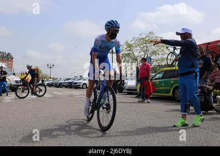 Oviedo, ESPAGNE: Simon Yates (Bikechange) au début de la phase 1st de la Vuelta a Asturias 2022 à Oviedo, Asturies le 29 avril 2022. (Photo d'Alberto Brevers / Pacific Press) Banque D'Images