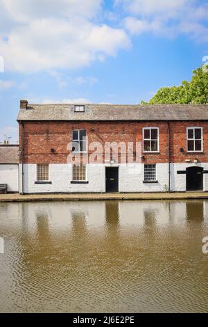 Lock Keepers House, côté canalside, Chester Canal Basin, Chester Banque D'Images