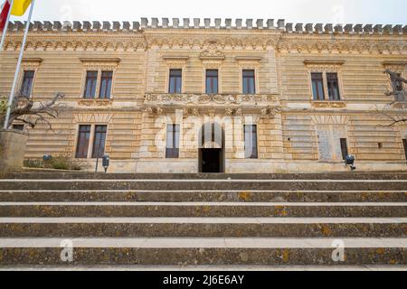 Château d'Acquaviva (Cactello Acquaviva) Vieille ville de NADO, Salento, Apulia (Pulgia) Italie. De Vita, architecte du château Giulio Antonio Acquaviva, duc d'Atri Banque D'Images