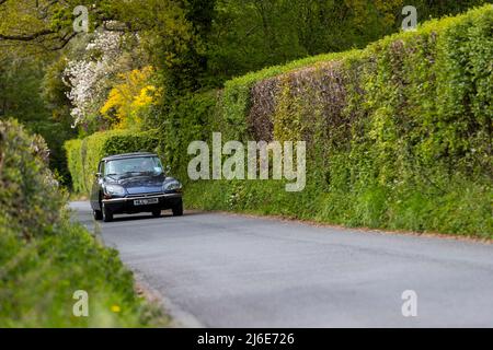 1973 Citroën DS 23 EFI Pallastase part dans la course de voitures classiques du Rotary Club de printemps 'Wye Run' à travers le pays de Galles et la vallée de Wye. Banque D'Images