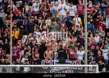 Fans de reggina pendant Reggina 1914 vs Como 1907, match de football italien série B à Reggio Calabria, Italie, avril 30 2022 Banque D'Images