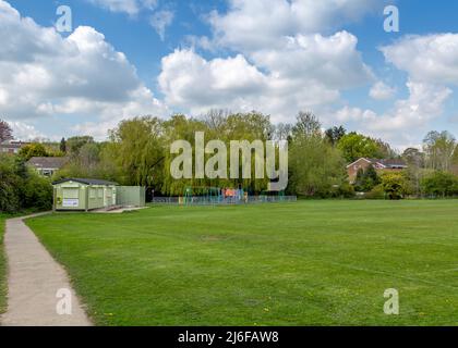 Catshill Village Meadow, Catshill, Worcestershire, Angleterre. Banque D'Images