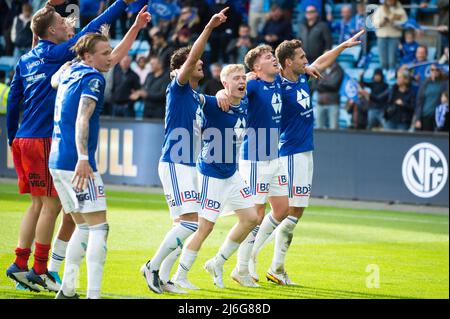 Oslo, Norvège. 01st, mai 2022. Les joueurs de Molde célèbrent la victoire de la finale de la coupe norvégienne, la FINALE DE LA MENN, entre Bodoe/Glimt et Molde à Ullevaal Stadion à Oslo. (Photo: Gonzales photo - Jan-Erik Eriksen). Credit: Gonzales photo/Alamy Live News Banque D'Images