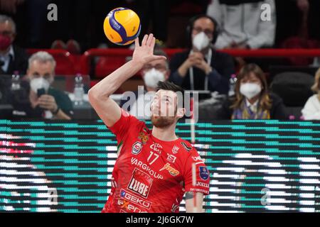 Pala Barton, Pérouse, Italie, 01 mai 2022, anzani simone (n.17 cucine Lube civitanova) pendant le jeu - Sir Safety Conad Perugia vs Cucine Lube Civitanova - Volleyball Italien Serie A Men SuperLeague Championship Championship Banque D'Images