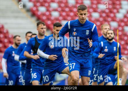 Lubomir Satka (No.37) de Lech en action lors de la session d'entraînement officielle de Lech Poznan avant le match final de la coupe polonaise de Fortuna entre Lech Poznan et Rakow Czestochowa au stade national de PGE. Banque D'Images