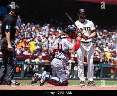 San Francisco, Californie, États-Unis. Mai 01 2022 San Francisco CA, États-Unis San Francisco a laissé Darin RUF (33) chauve-souris pendant le match MLB entre les ressortissants de Washington et les Giants de San Francisco. Les nationaux ont remporté 11-5 au parc Oracle San Francisco Calif. Thurman James / CSM crédit: CAL Sport Media/Alay Live News Banque D'Images