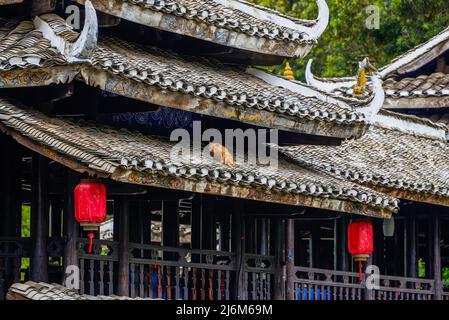 Architecture ethnique Zhuang à Guangxi, en Chine, Wind and Rain Bridge Banque D'Images