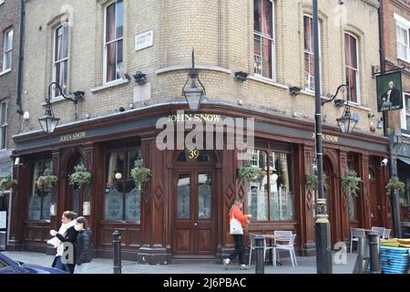 The John Snow public House 'pub' sur Broadwick Street, Londres, Angleterre, Royaume-Uni, 2022 jours sur 7 Banque D'Images