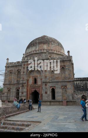 Bâtiment à Lodhi jardin qui est connu sous le nom de Bara Gumbad. Banque D'Images