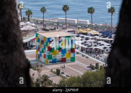 Centre Pompidou au port de Malaga, Espagne. Banque D'Images