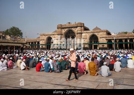 3 mai 2022. Ahmedabad, Inde: Prières EID à la mosquée de Jama Banque D'Images