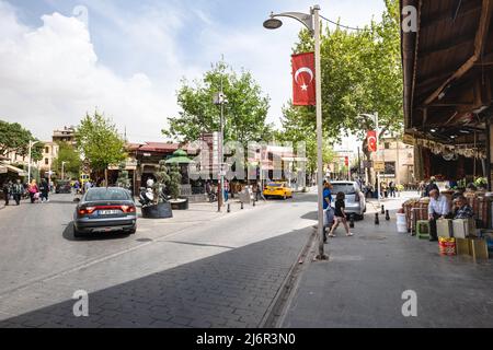 Gaziantep, Turquie - Mai 2022 : vue sur la rue de la vieille ville de Gaziantep, près du bazar historique et du marché. Gaziantep est la capitale alimentaire de la Turquie Banque D'Images