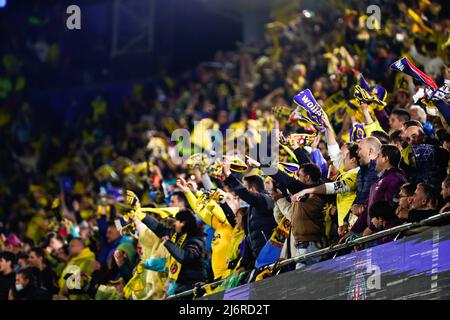 Villarreal, Espagne. . 03rd mai 2022. Supporters lors de la demi-finale de la Ligue des champions de l'UEFA, match deux entre Villarreal et le Liverpool FC à l'Estadio de la Ceramica. Crédit : DAX Images/Alamy Live News Banque D'Images