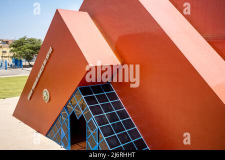 L'extérieur du Museo Tumbas Reales de Sipan, Lambayeque, près de Chiclayo, Pérou. Banque D'Images