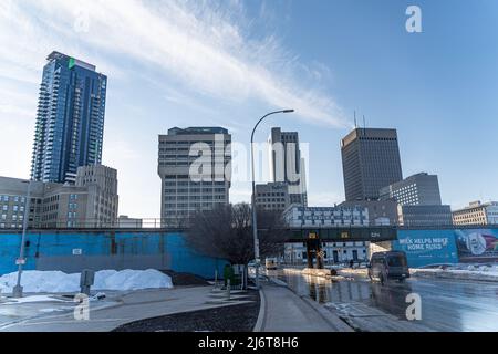 17 2022 mars - Winnipeg Manitoba Canada - Skyline du centre-ville de Winnipeg Banque D'Images