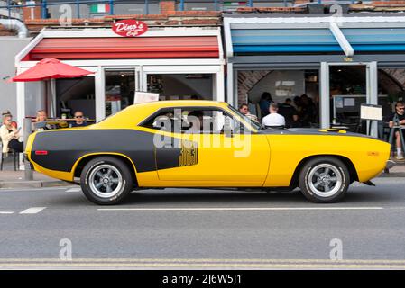 1973 Plymouth Barracuda 383 pouces cubes V8 muscle car à Southend Shakedown 2022 événement sur la banque de Pâques lundi de vacances à Southend sur la mer, Royaume-Uni. Restaurant Banque D'Images