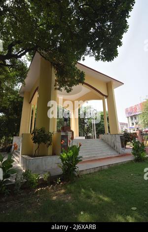 Dr. Bhimrao Ramji Ambedkar sculpture au parc Nana Rao ou compagnie Bagh (anciennement Memorial Well Garden). Kanpur, Uttar Pradesh, Inde. Banque D'Images