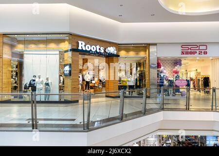 Roots Retail store front dans le Scarborough Town Centre, un célèbre centre commercial de la ville canadienne. Banque D'Images