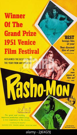 Affiche du film vintage - RASHOMON (1950). Samouraï (Toshiro Mifune) Directeur : Akira Kurosawa Banque D'Images