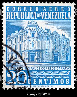 MOSCOU, RUSSIE - 27 MARS 2022: Timbre-poste imprimé au Venezuela montre la poste principale, série, vers 1958 Banque D'Images