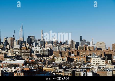 Vue depuis East Village jusqu'aux bâtiments Kips Bay et Midtown East. Horizon du côté est de Manhattan Banque D'Images