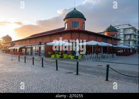 Hall historique du marché, Olhao, Algarve, Portugal, Europe Banque D'Images