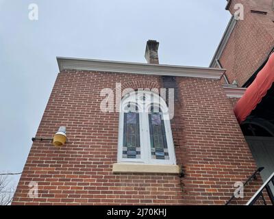 Augusta, GA USA - 03 10 22: La vieille fenêtre de l'église baptiste reconnaissante Banque D'Images