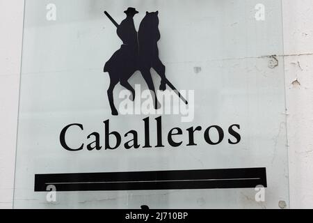 Bordeaux , Aquitaine France - 04 24 2022 : caballeros boutique logo signe et texte marque magasin de mode mur entrée magasin Banque D'Images