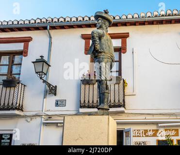 Statue de Mariano Fernandez, ou statue de Chorrojumo, le roi des Tziganes, dans le quartier tzigane de Sacromonte à Grenade, en Espagne Banque D'Images