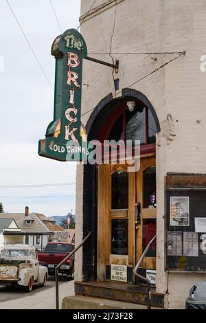 Roslyn, WA, USA - 04 mai 2022 ; entrée et panneau pour la Brick Tavern construite en 1889 à Roslym Washington Banque D'Images