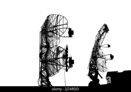 Radars de défense aérienne de contour des systèmes antiaériens mobiles militaires, industrie militaire moderne sur fond blanc, Russie Banque D'Images