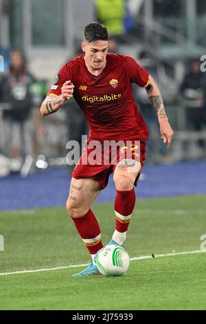 5th mai 2022 ; Stadio Olimpico, Rome, Italie ; demi-finale du match de football de la Conference League 2021-2022 , AS Roma versus Leicester City ; Nicol&#xf2 ; Zaniolo of AS Roma Banque D'Images