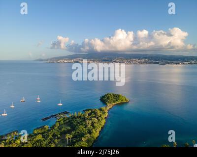 Vue sur fort-de-France depuis la Pointe du bout, les trois-Ilets, Martinique, Antilles françaises Banque D'Images