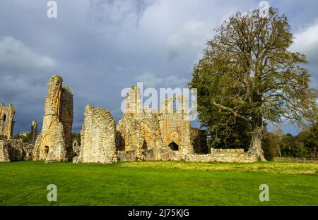 Ruines de l'abbaye de Bayham sur le haut weald dans le Kent sud-est de l'Angleterre Banque D'Images