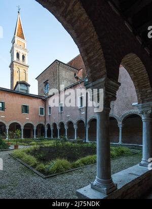 Italien Veneig San Francesco della Vigna -358 östlicher Kreuzgang 14 JH et Campanile 16 JH Banque D'Images