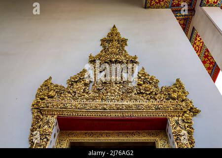 Window, Phra Ubosoth, temple complexe Wat Pho, temple du Bouddha couché, Bangkok, Thaïlande, Asie Banque D'Images