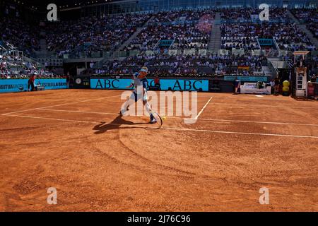 Madrid, Espagne. 06 mai 2022. Tennis: Mutua Madrid Tournoi de tennis ouvert - Madrid, individuel, QF, hommes: Rafael Nadal (Espagne) V Carlos Alcaraz (Espagne). Nadal. Crédit: EnriquePSans/Alay Live News Banque D'Images