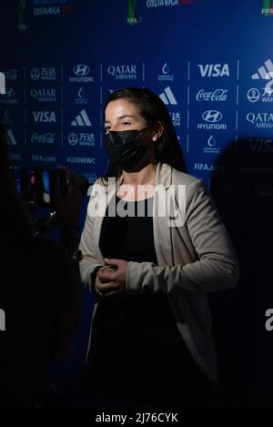 SAN JOSE, Costa Rica: L'athlète costaricain Maureen Solano interviewé par les médias avant le tirage officiel pour le monde des femmes U-20 de la FIFA Banque D'Images