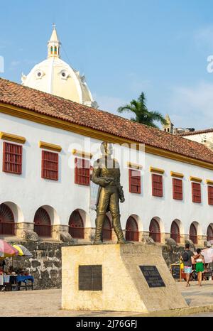 Étals d'artisanat et de souvenirs sur Paseo de Los Heroes Navales, Old Cartagena, Cartagena, Bolivar, République de Colombie Banque D'Images