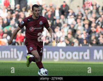 02 Mars 2013 - Soccer - Barclays Premiership football - Swansea City vs. Newcastle United - Stephen Taylor de Newcastle United - photo: Paul Roberts / Pathos. Banque D'Images