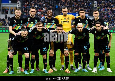 Milan, Italie. 06 mai 2022. Les joueurs du FC Internazionale posent pour.une photo d'équipe avant le Serie Un match de football entre le FC Internazionale et le FC Empoli. Credit: Nicolò Campo/Alay Live News Banque D'Images