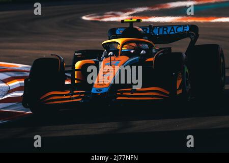 Miami, États-Unis. 06th mai 2022. Lando Norris (GBR) McLaren MCL36. 06.05.2022. Formula 1 World Championship, Rd 5, Miami Grand Prix, Miami, Floride, USA, jour de la pratique. Le crédit photo doit être lu : images XPB/Press Association. Crédit : XPB Images Ltd/Alamy Live News Banque D'Images