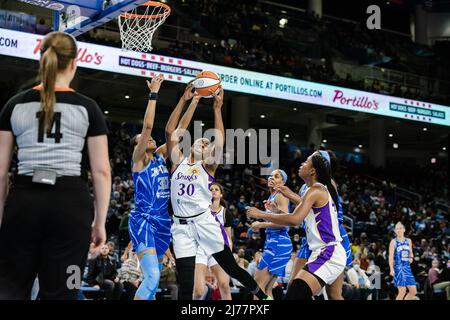 Los Angeles Sparks center Liz Cambage (1) poses during media day,  Wednesday, Apr. 27, 2022, in Torrance, Calif. (Photo by Image of Sport/Sipa  USA Stock Photo - Alamy