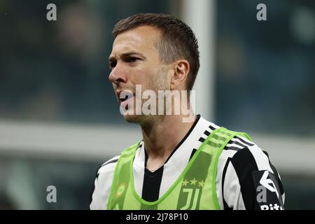 Federico Bernardeschi (Juventus FC) regarde pendant Genoa CFC vs Juventus FC, football italien série A match à Genova, Italie, mai 06 2022 Banque D'Images